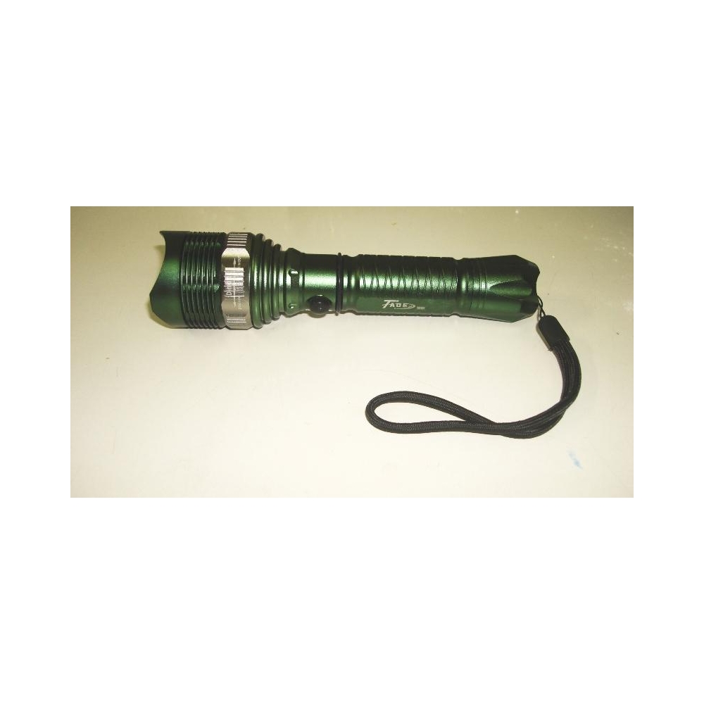 LANTERNA METAL RECARREGAVEL TAUE LED CREE 8000 LUMENS